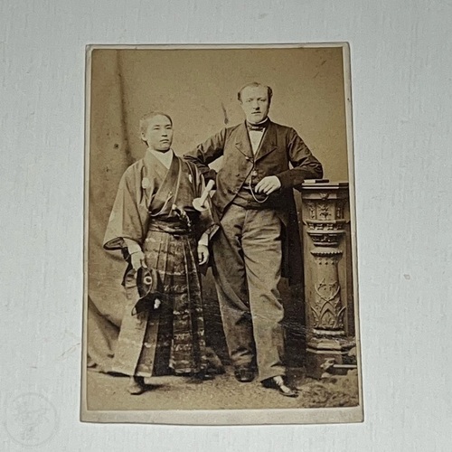 名刺版写真　榎本武揚　ロンドン 希少な写真と関連する書簡