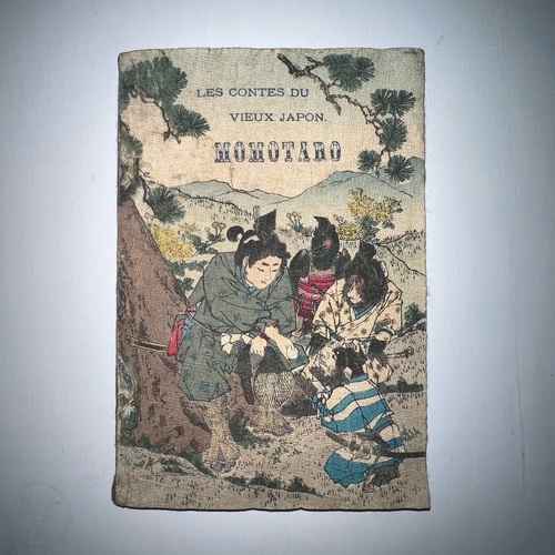 Momotaro in French on crepe paper Les Contes du Vieux Japan